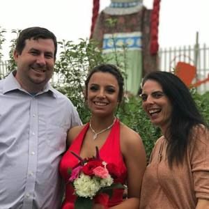 Meet your Posher, Abbi